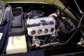 thumbs manta engine 1 2001 SCM new A Series demo car